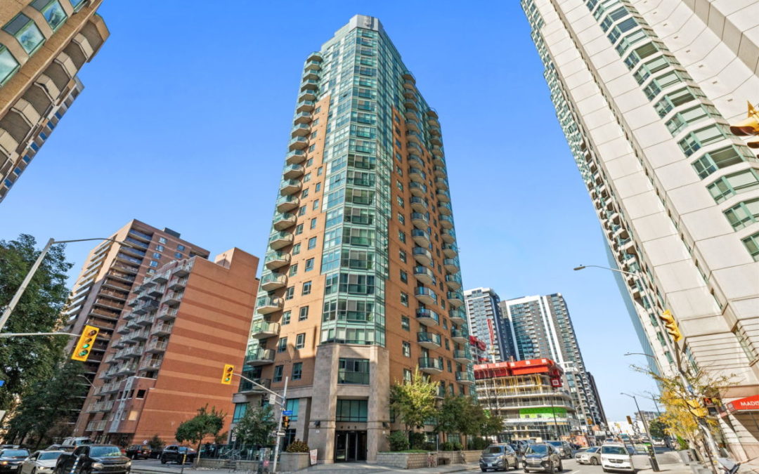 303-445 Laurier ave, Ottawa, Ontario, K1R 0A2
