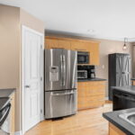 web or mls Grey Seal Circle