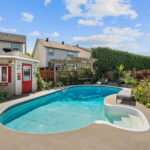 web or mls Golders Green