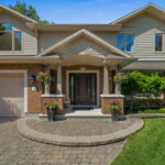 web or mls Glendenning Drive