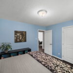 web or mls Glendenning Drive