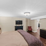 web or mls Glendenning Drive