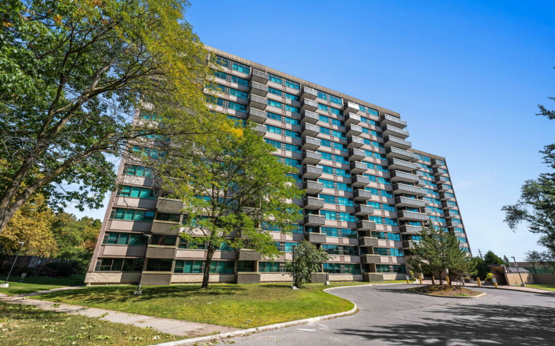 PH5-555 Brittany Drive, Ottawa, Ontario, K1K 4C5